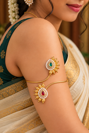 Aarohi Teardrop Bajubandh
