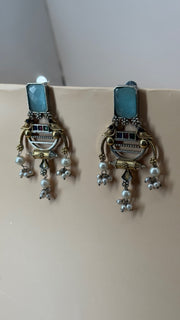 Zoya Blue Pearl Heritage Earrings - Eksundar