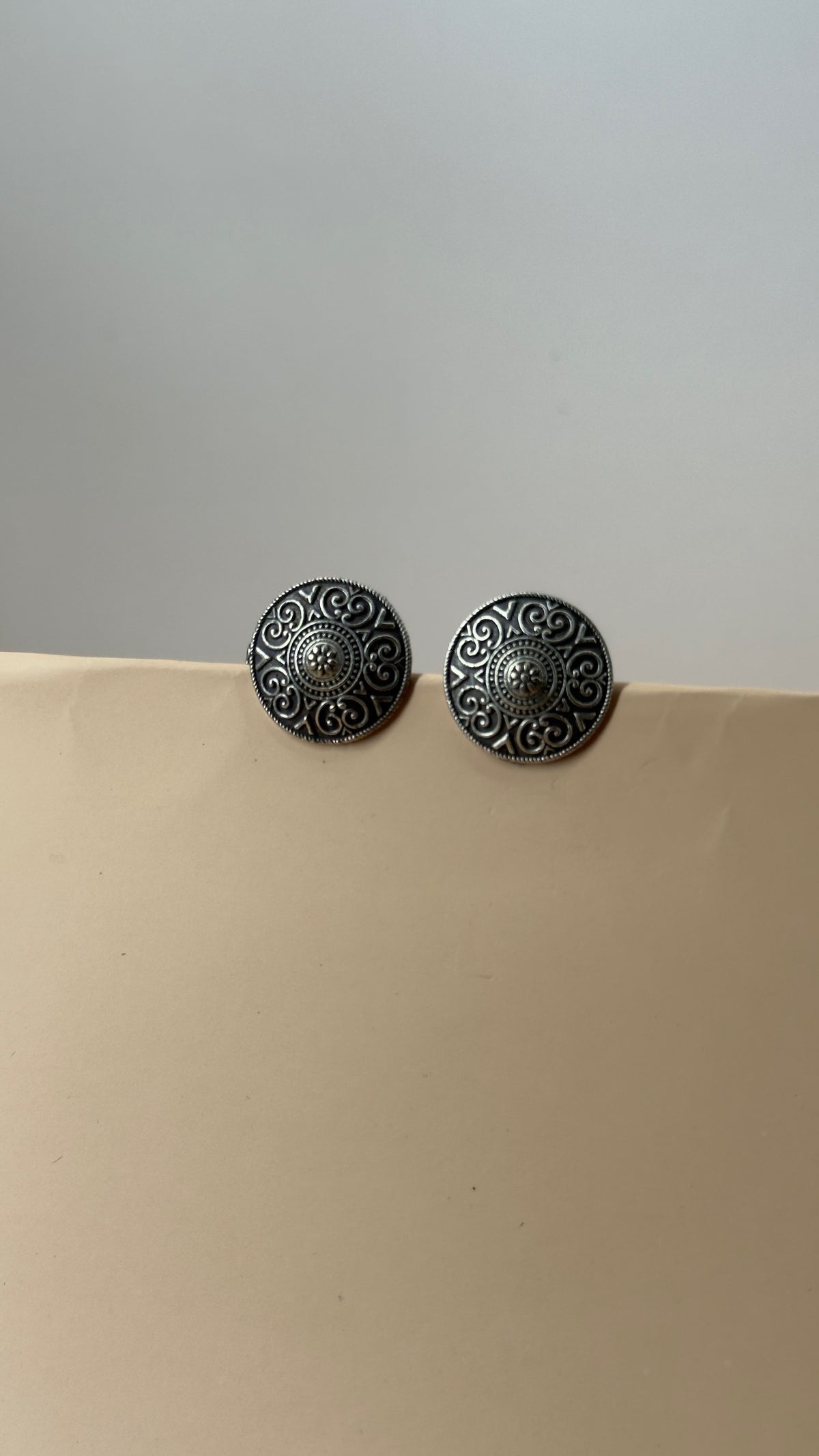 Kavika Spiral Oxidised Studs - Eksundar
