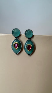 Tara Emerald Teardrop Earrings - Eksundar