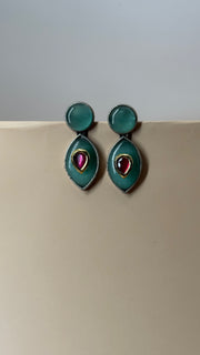 Tara Emerald Teardrop Earrings - Eksundar